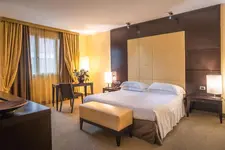 Hotel Airone