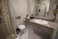 Eighty Eight Deluxe Hotel & Spa