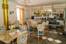 Adamas House Hotel