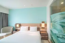 Holiday Inn Express Phuket Patong Beach Central