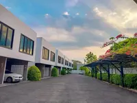 Cicada Hotel Kanchanaburi
