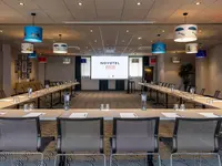 Novotel Paris Suresnes Longchamp