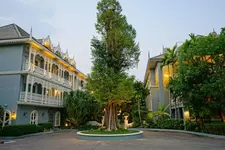 At Pingnakorn Riverside