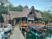 Tortugal Boutique River Lodge