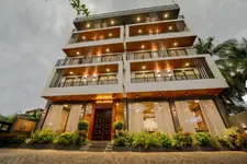 Limeshine Airport Transit Hotel