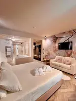 Hotel Motel Top