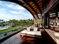 Pullman Oceanview Sanya Bay Resort & Spa