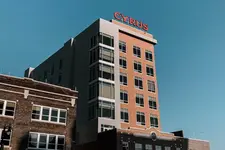 Cyrus Hotel