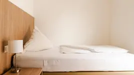 Henrys Sleeping Buttenwiesen