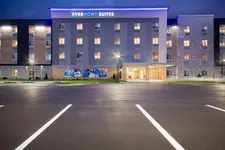 Everhome Suites Lexington North