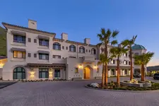 Cambria Hotel Calabasas - Malibu