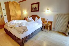 Central Hotel