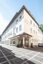 Häcker's Fürstenhof