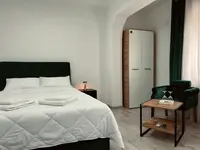 GreenHill Apartments