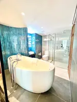 Buri Sriphu Hotel