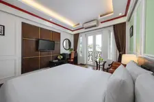Golden Lotus Legend Hotel
