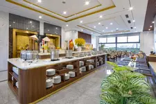 Avari Hotel