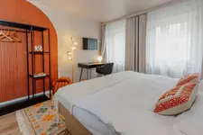 Hotel Lux
