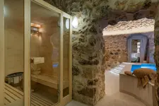 YeeOn Boutique City Hotel