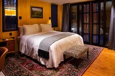Las Liebres Restaurant & Hotel