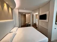 Ark Hotel