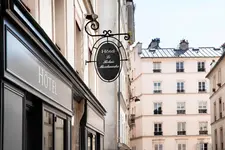 Le Relais Montmartre