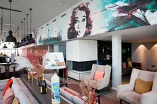 Hotel Indigo Berlin - East Side Gallery