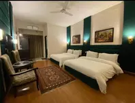 Shelton Rezidor Swat