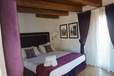 Trevi Palace Luxury Inn