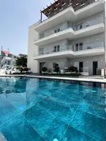 Summer Point Hotel