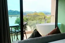 River Tree Resort
