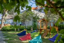Lembongan Beach Club & Resort