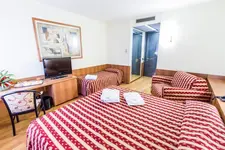 Melas Hotel