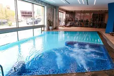 Oakridge Hotel & Spa