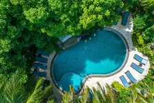 Phuket Meet Holiday Hotel (普吉岛相遇花园度假酒店)