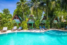 Phuket Meet Holiday Hotel (普吉岛相遇花园度假酒店)