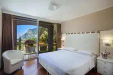 Hotel Savoy Palace