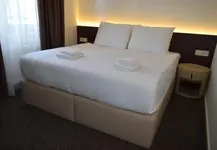 Nobel West Hotel