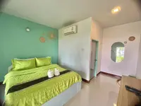 Ava Beach Pakbara