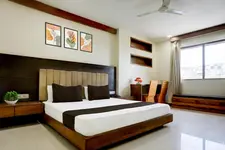 Super Townhouse Prahladnagar