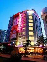 Luxeden Hotel