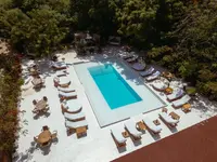 Bora Bora Beach Club & Hotel