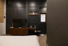 Iron32 Hotel