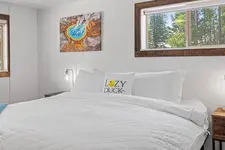 Lazy Duck Inn