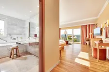 Hotel Kronelamm