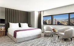 Lilium Hotel & Suites