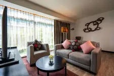 Park Plaza Bangkok Soi 18