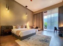 Aria Resort & Spa