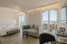 Hotel De Londres