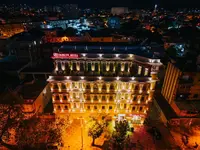 Tribute Hotel